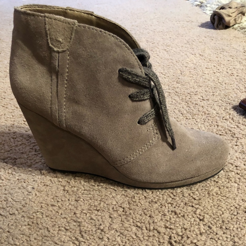 Dolce Vita brand new booties